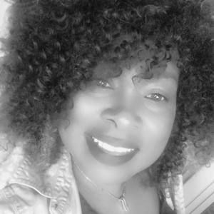 Meet your Posher, Janet